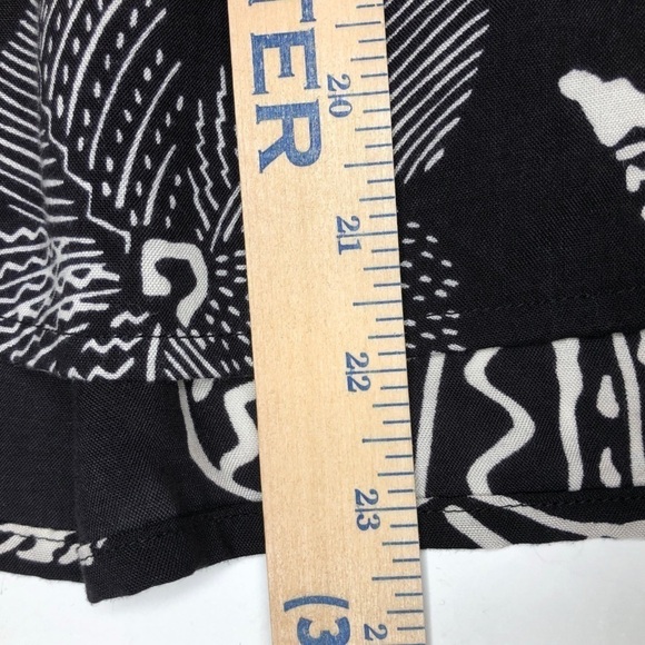 Vintage Black and White Floral / Leaf Print Skirt with Pockets Sz 14 - Picture 7 of 8